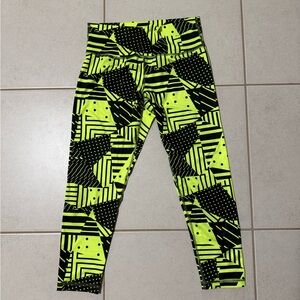lululemon athletica womens cropped Leggings - Neon Green and Black
